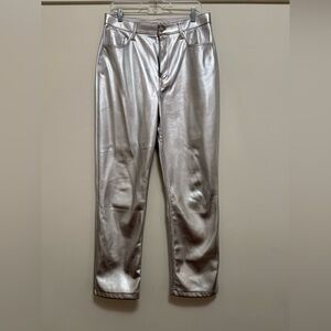 Abercrombie and Fitch - Curve love - 90s Straight Ultra high rise silver pant